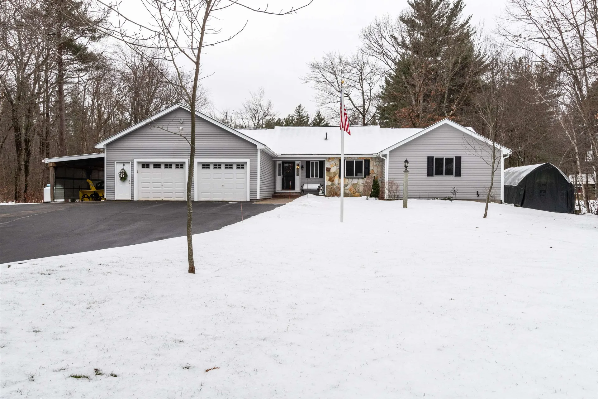 37 Sargent Road Hollis NH 03049