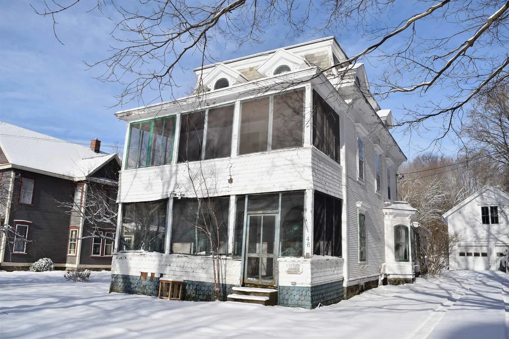 46 Main Street Milton VT 05468