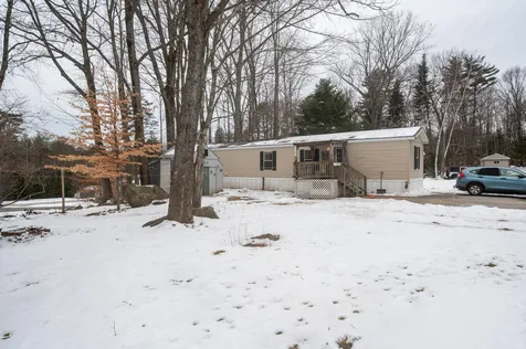 4 Deer Lane Belmont NH 03220