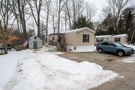 4 Deer Lane Belmont NH 03220