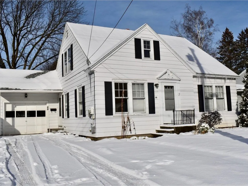 88 Saratoga Avenue Burlington VT 05408