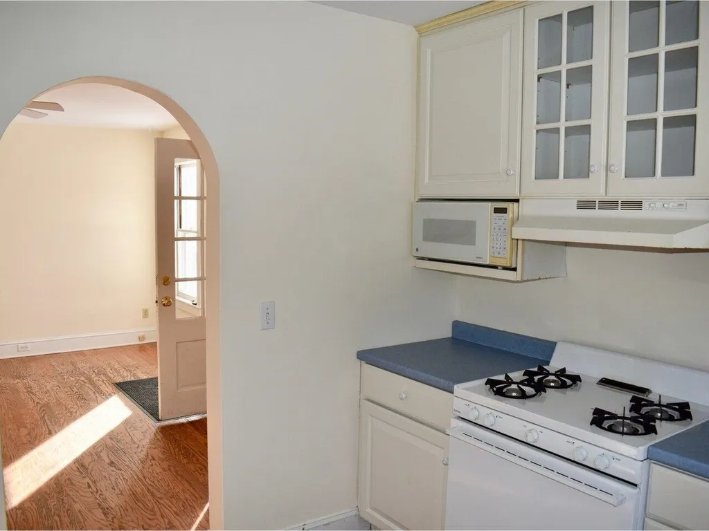 88 Saratoga Avenue Burlington VT 05408