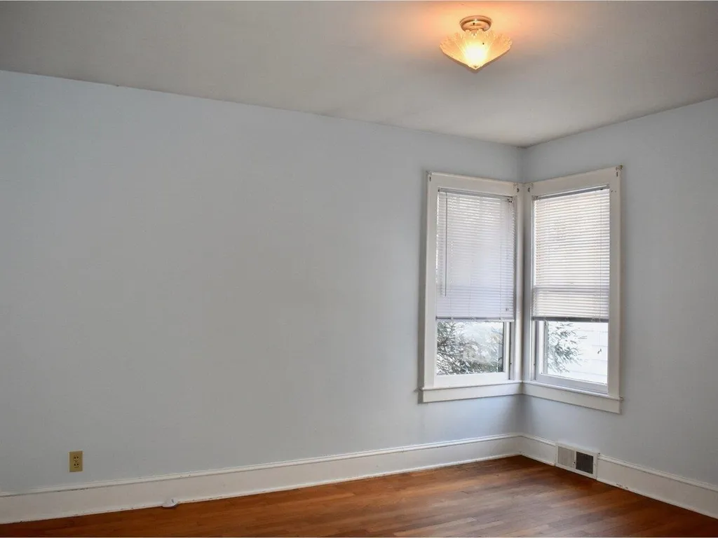 88 Saratoga Avenue Burlington VT 05408