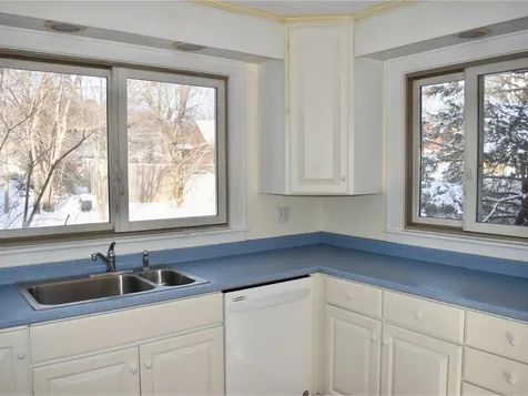 88 Saratoga Avenue Burlington VT 05408
