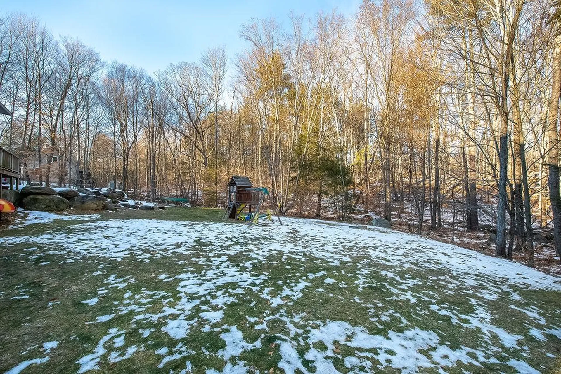 136 Sunny Oaks Terrace Strafford NH 03884