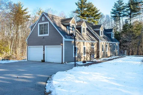 136 Sunny Oaks Terrace Strafford NH 03884