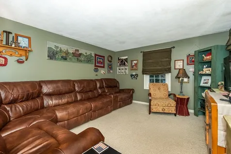 136 Sunny Oaks Terrace Strafford NH 03884