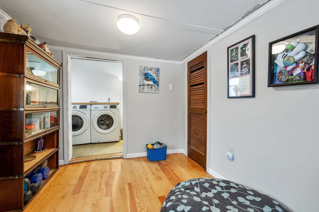 10 Lindy Street Pembroke NH 03275