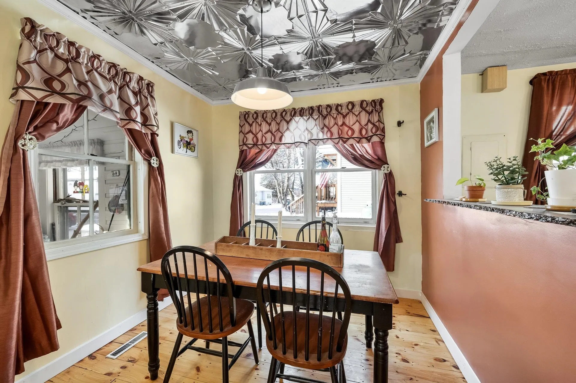 10 Lindy Street Pembroke NH 03275