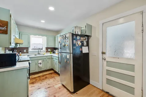 10 Lindy Street Pembroke NH 03275