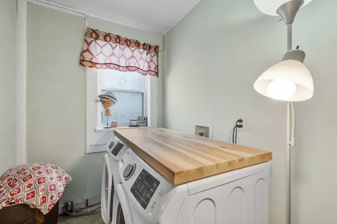 10 Lindy Street Pembroke NH 03275