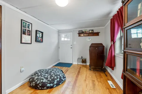 10 Lindy Street Pembroke NH 03275