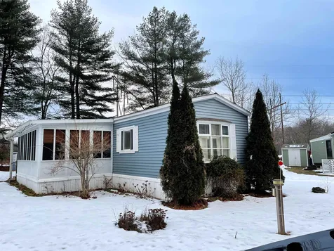 22 Seasons Lane Rochester NH 03867