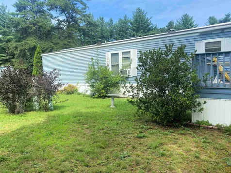 22 Seasons Lane Rochester NH 03867