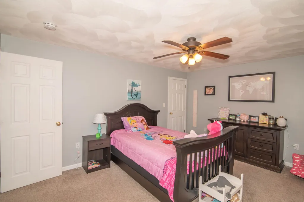 7 Ashley Drive Newton NH 03858