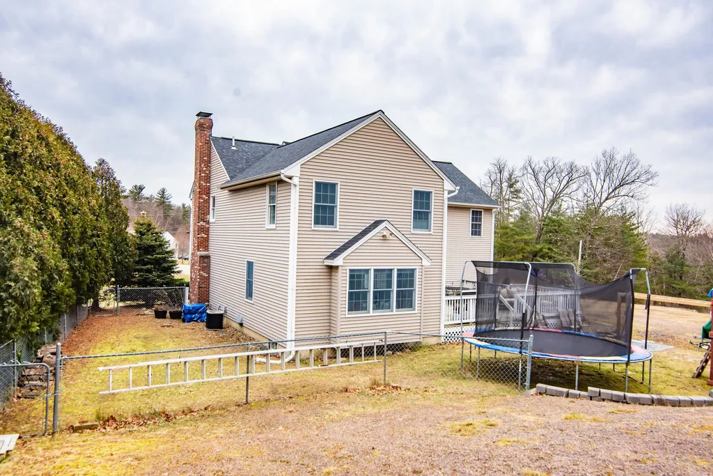 7 Ashley Drive Newton NH 03858