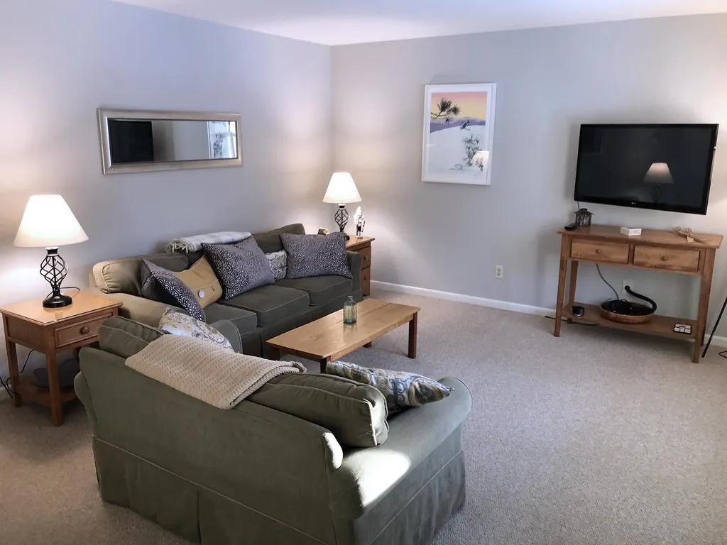 210 Moulton Road Fayston VT 05673