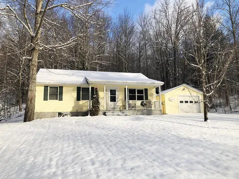 210 Moulton Road Fayston VT 05673