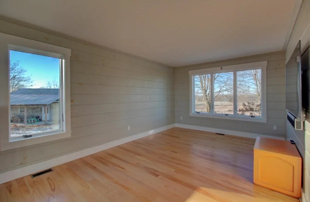 20 Contentment Lane South Hero VT 05486