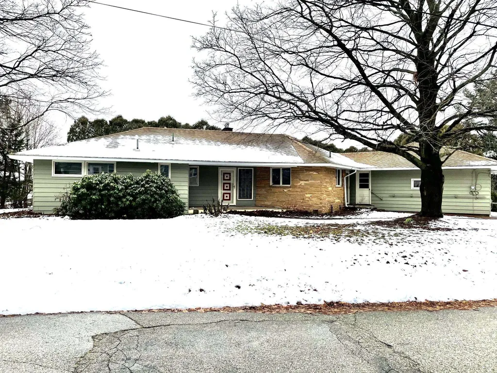 125 Meadow Road Portsmouth NH 03801
