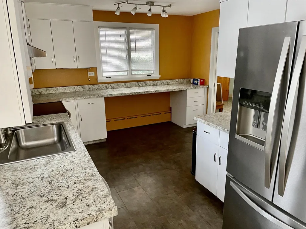 125 Meadow Road Portsmouth NH 03801