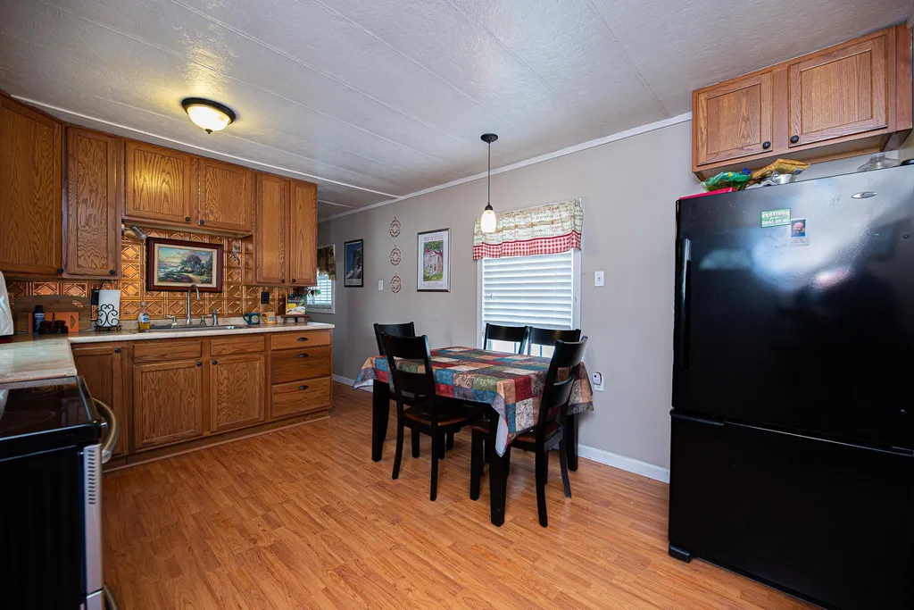 6 Bishop Lane Epsom NH 03234