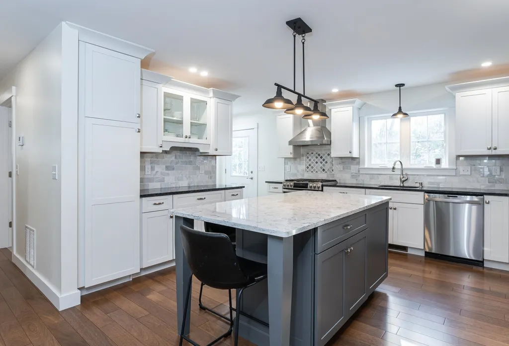 84 Heritage Hill Road Holderness NH 03245