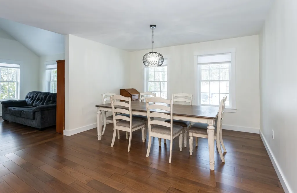 84 Heritage Hill Road Holderness NH 03245