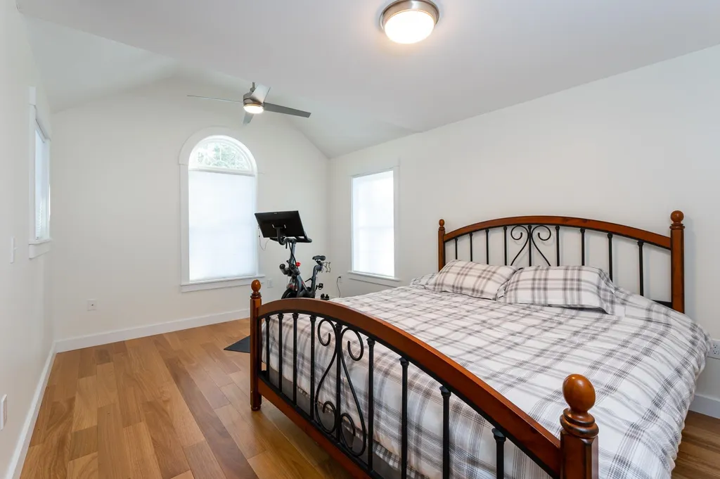 84 Heritage Hill Road Holderness NH 03245