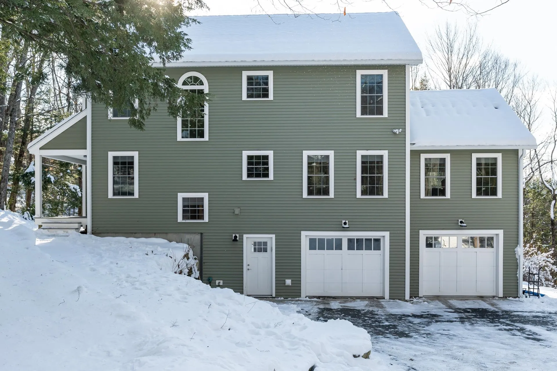 84 Heritage Hill Road Holderness NH 03245