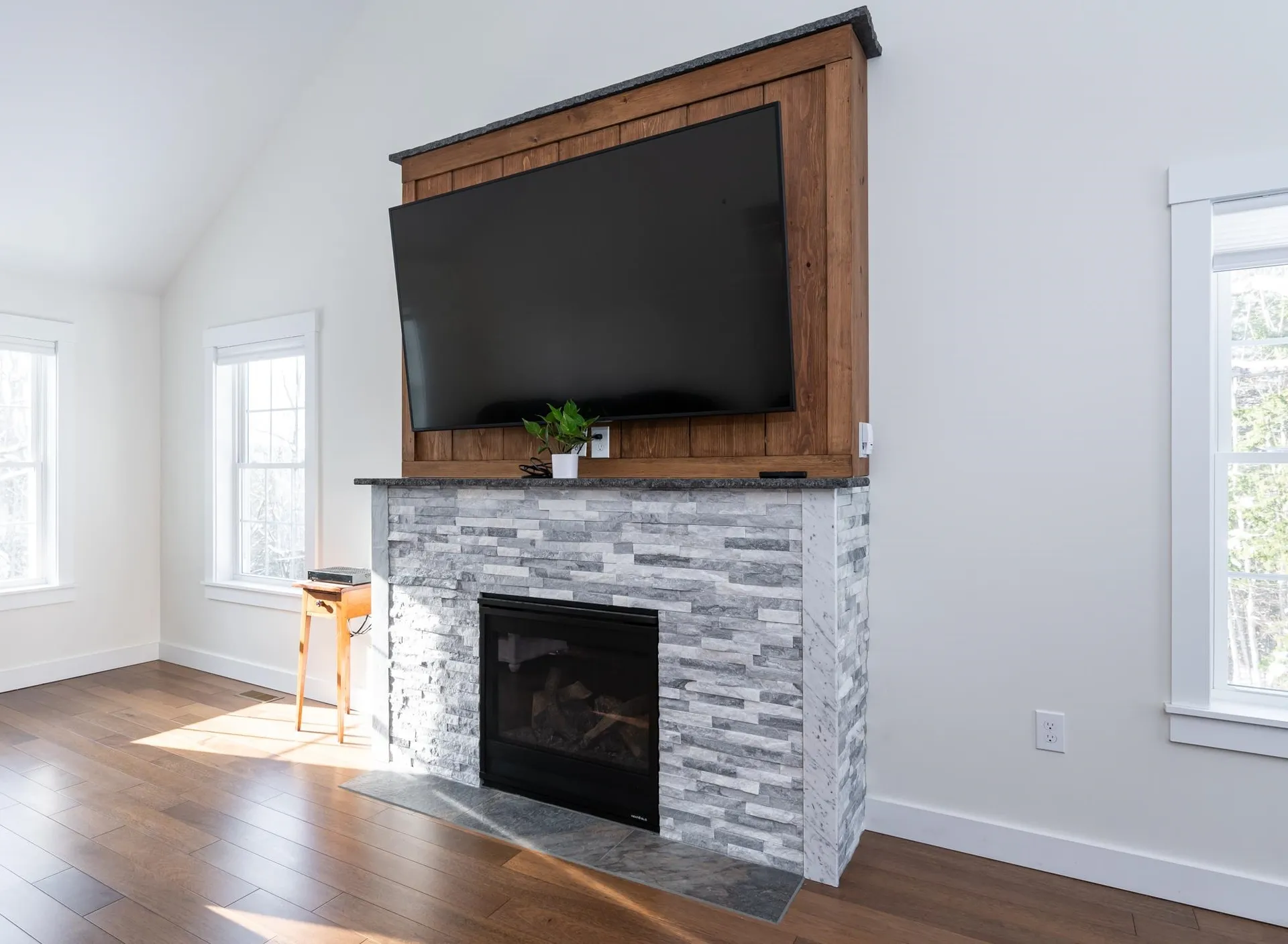 84 Heritage Hill Road Holderness NH 03245