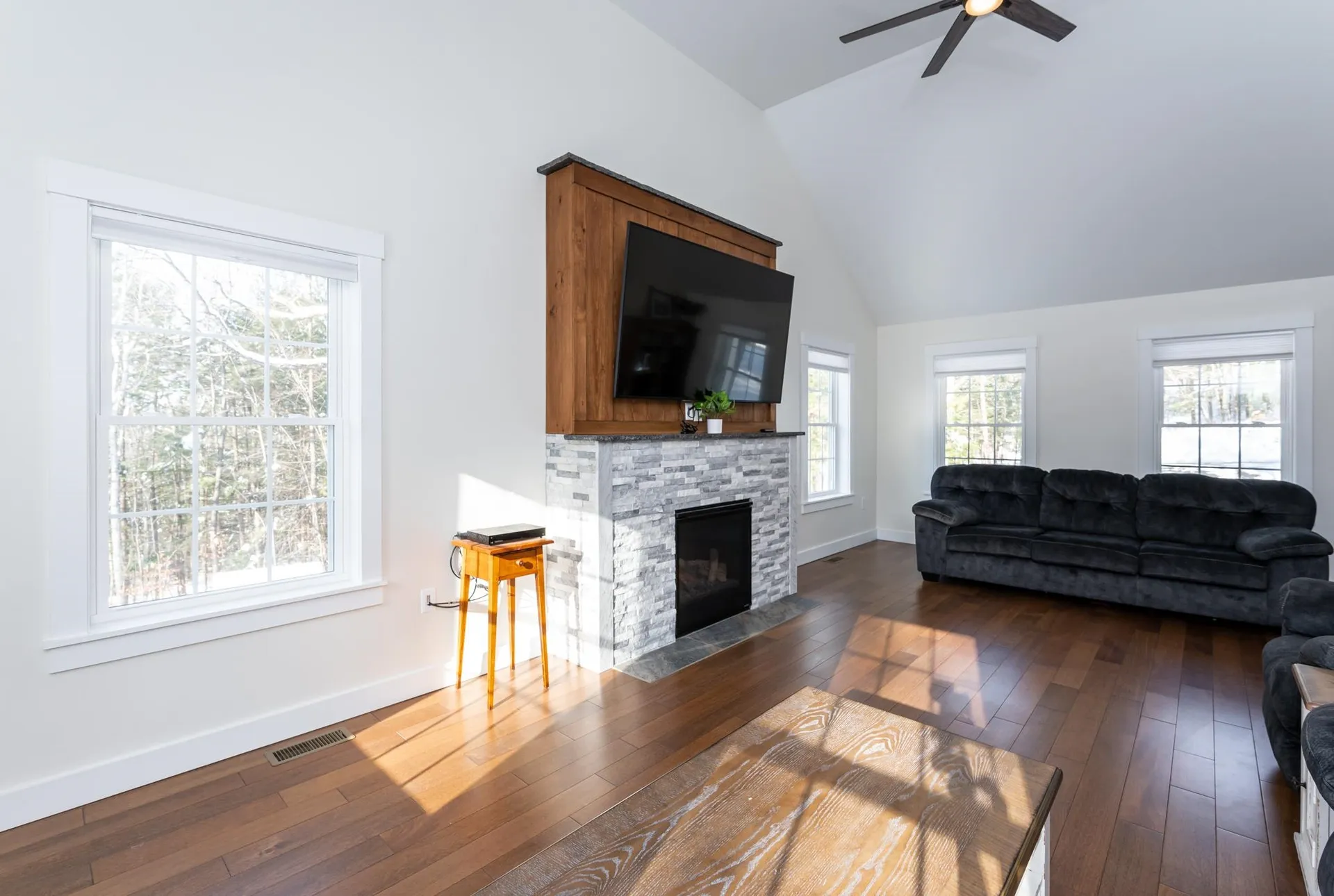 84 Heritage Hill Road Holderness NH 03245