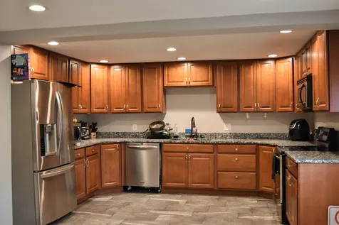 140 Court Street Laconia NH 03246