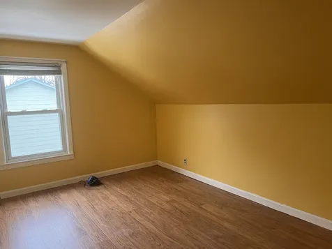 20 Edgewood Street Claremont NH 03743