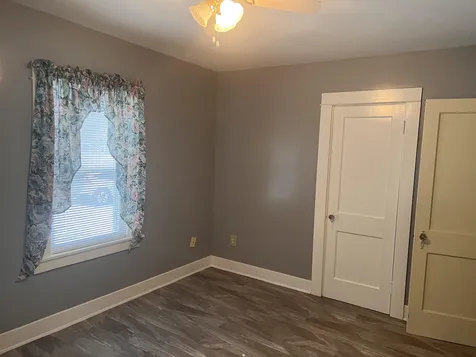 20 Edgewood Street Claremont NH 03743
