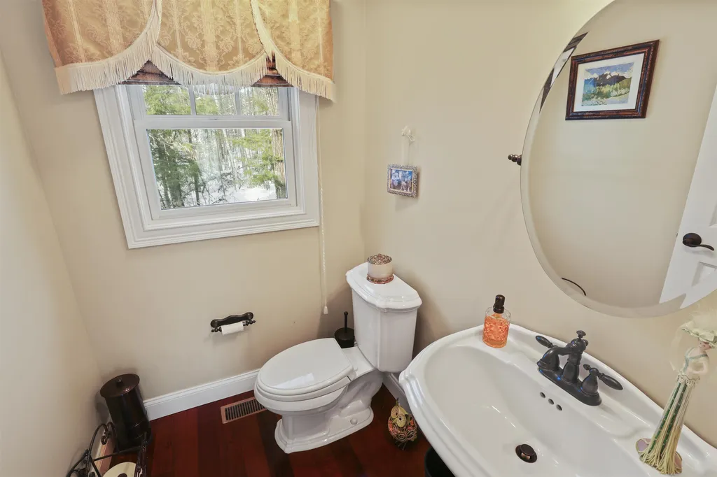 30 Lilac Lane Campton NH 03223