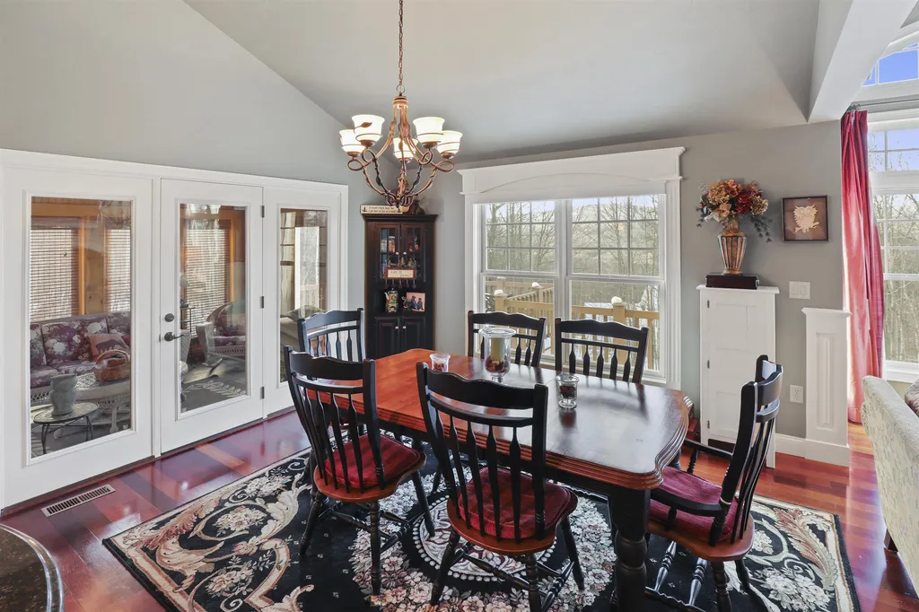 30 Lilac Lane Campton NH 03223