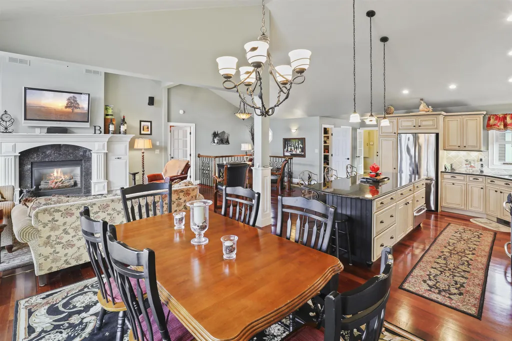 30 Lilac Lane Campton NH 03223