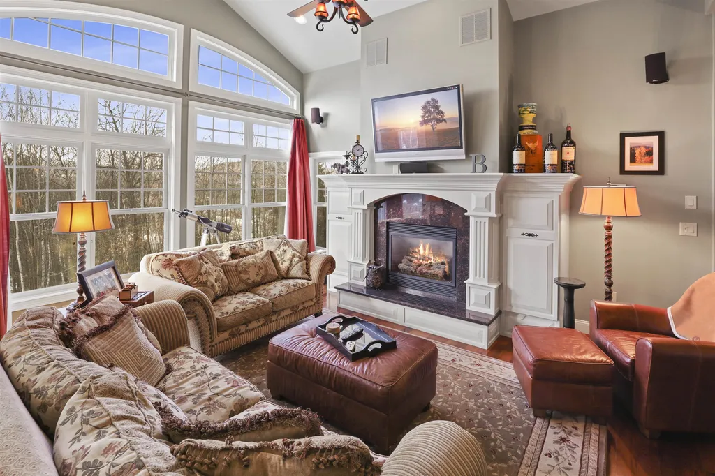 30 Lilac Lane Campton NH 03223