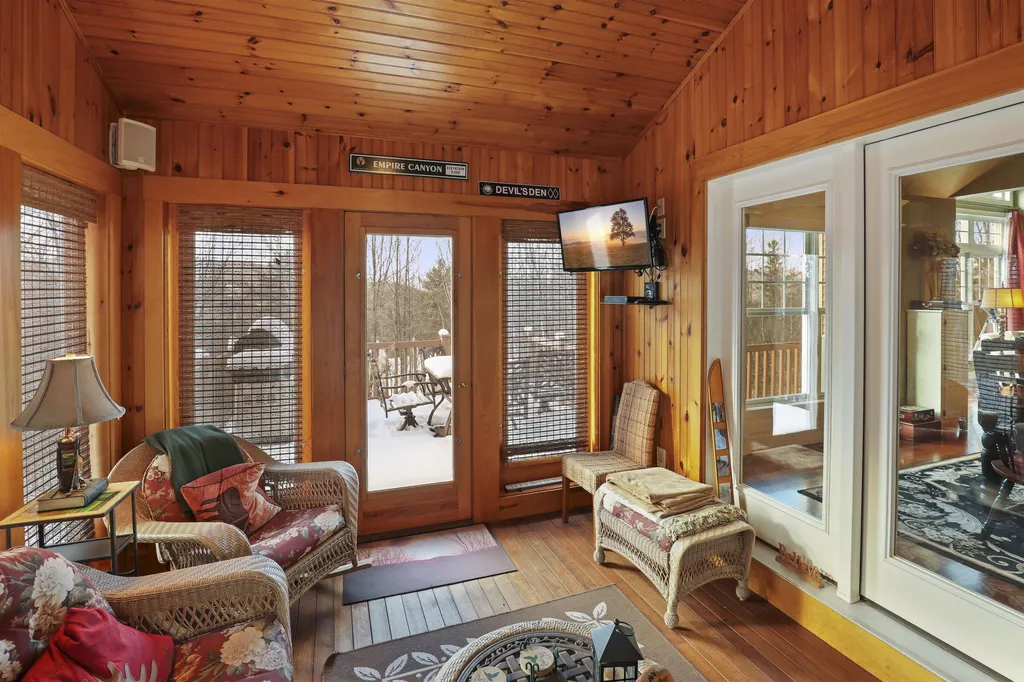 30 Lilac Lane Campton NH 03223