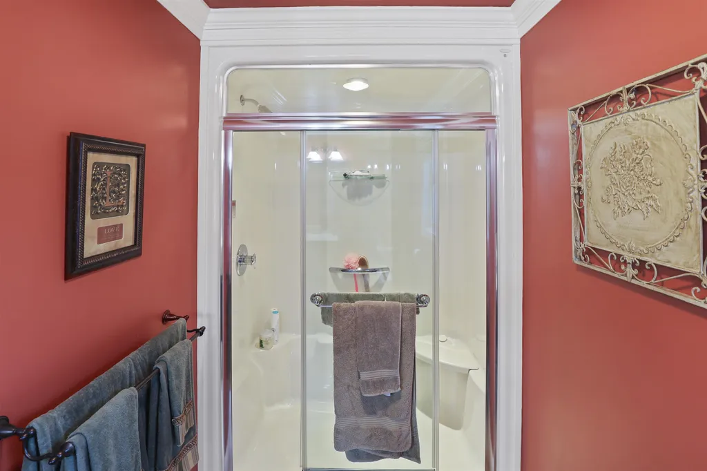 30 Lilac Lane Campton NH 03223