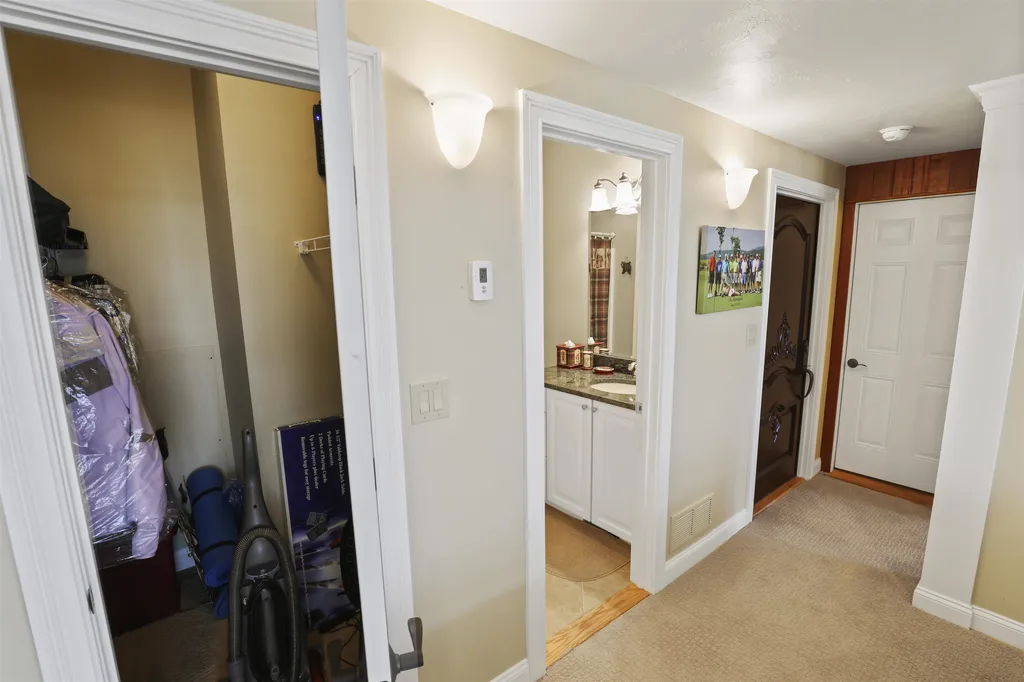 30 Lilac Lane Campton NH 03223