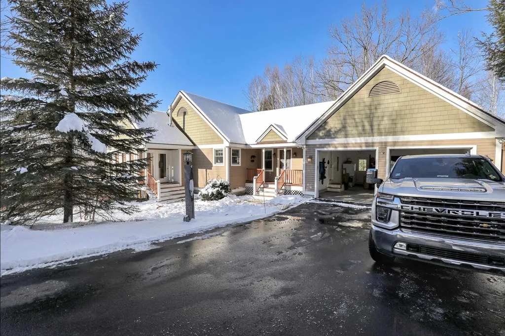 30 Lilac Lane Campton NH 03223