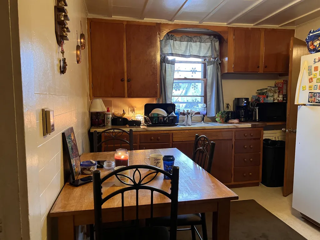 217 Main Street Claremont NH 03743