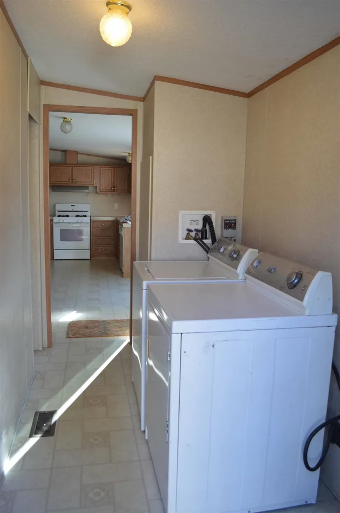 20 Bear Hill Road Loudon NH 03307