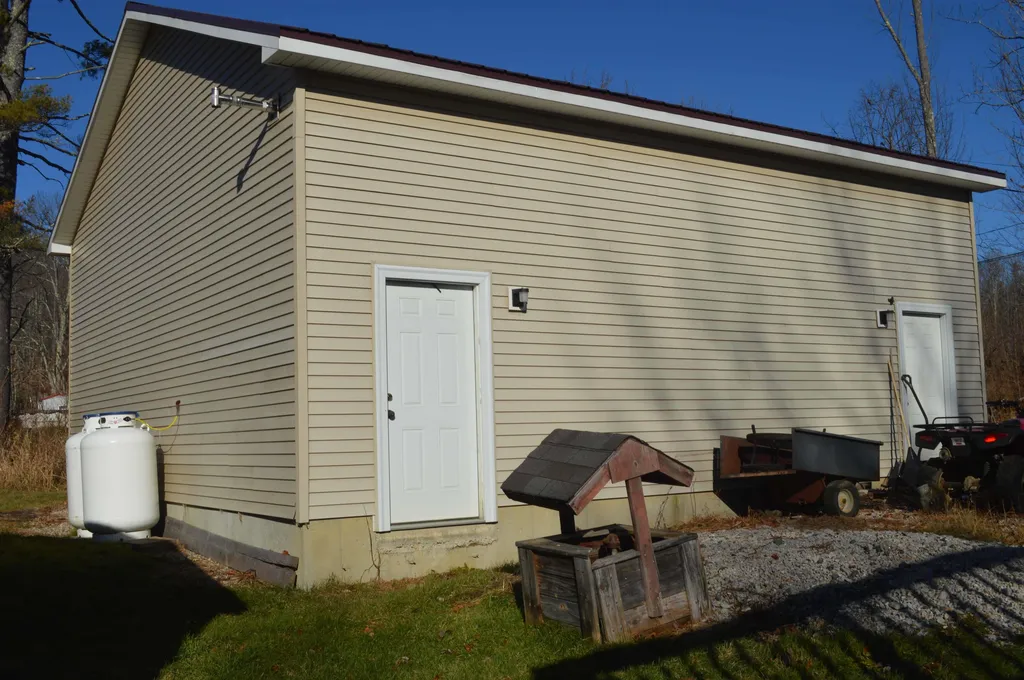 20 Bear Hill Road Loudon NH 03307