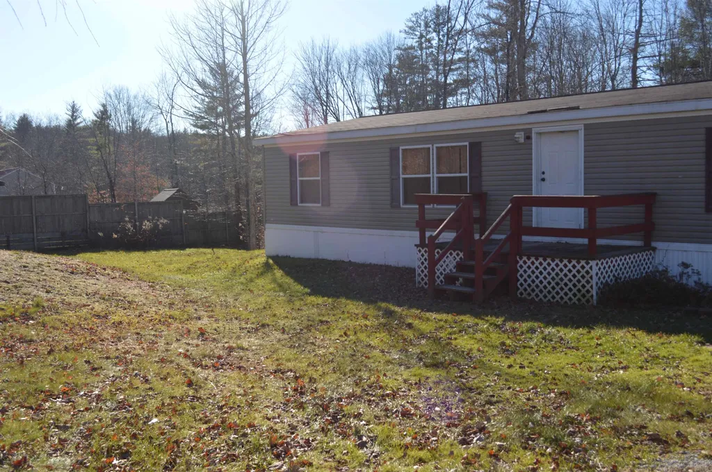 20 Bear Hill Road Loudon NH 03307