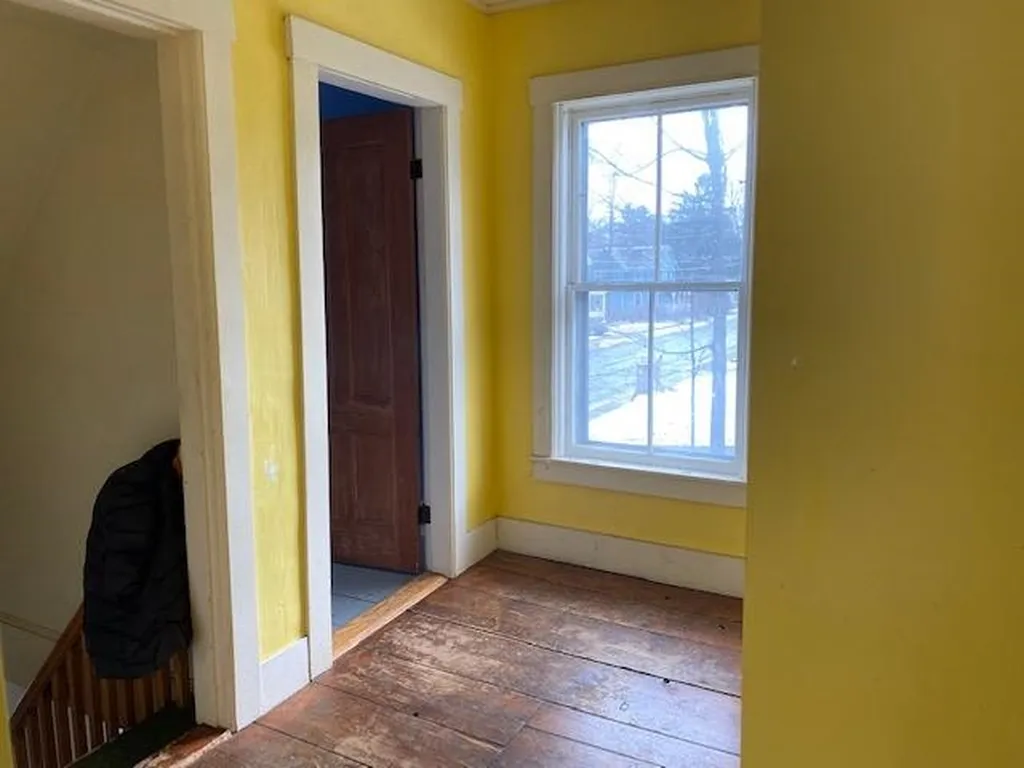23 Pleasant Street Brattleboro VT 05301