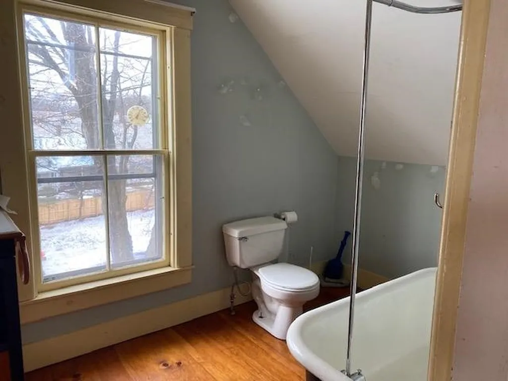 23 Pleasant Street Brattleboro VT 05301