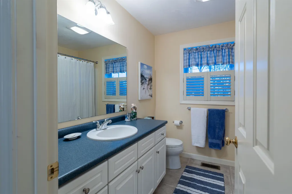 4 Aspen Drive Somersworth NH 03878